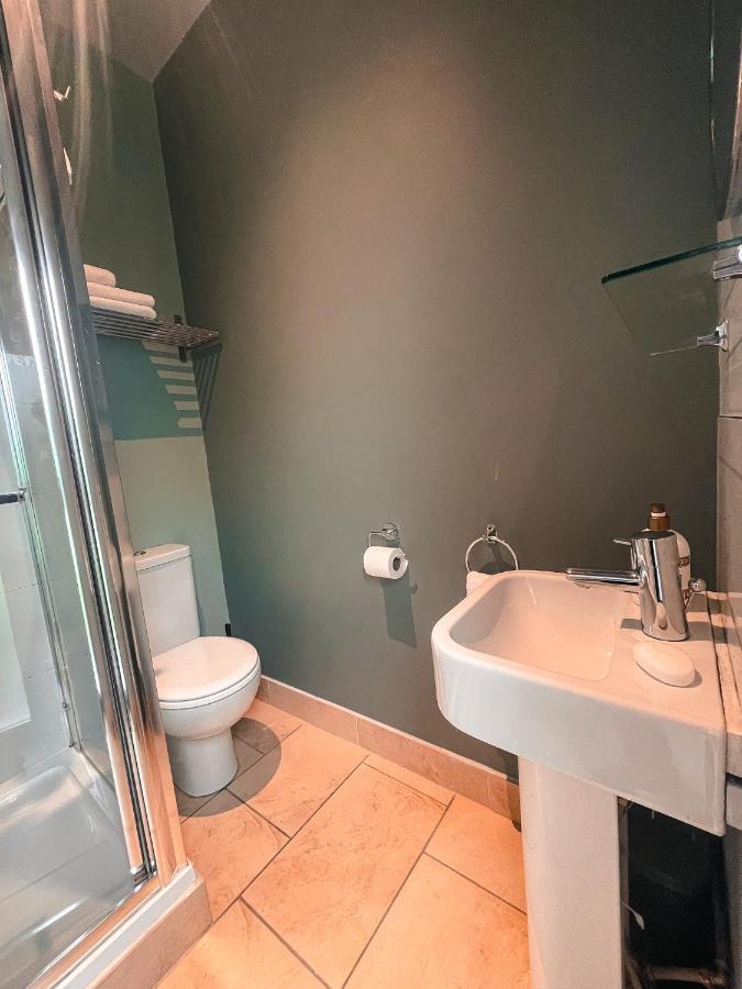 The Blue Door Apartment Cahersiveen Esterno foto